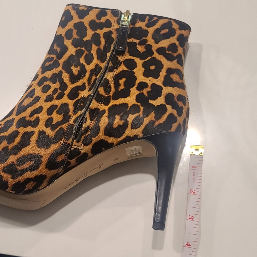 Sam Edelman Leopard Boot - Picture 4 of 4